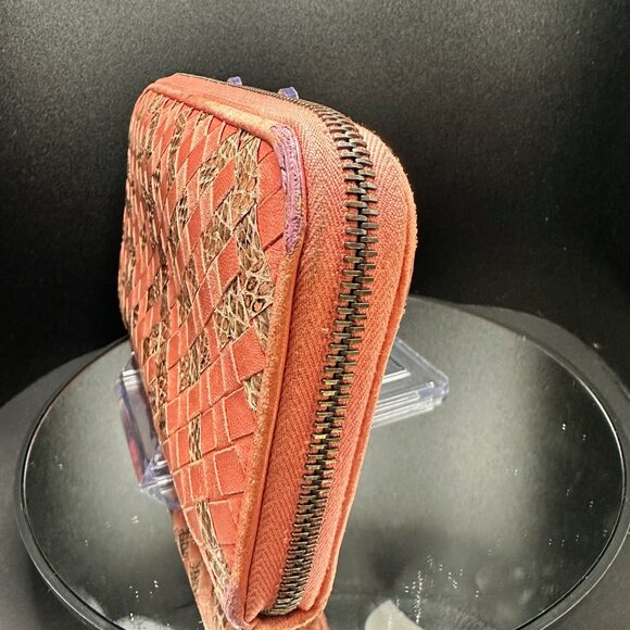 Bottega Veneta Intrecciato Snake Skin Zip Around Wallet - EUC - Picture 4 of 9